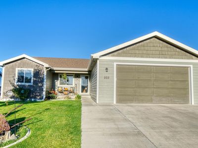 203 College Park Cir