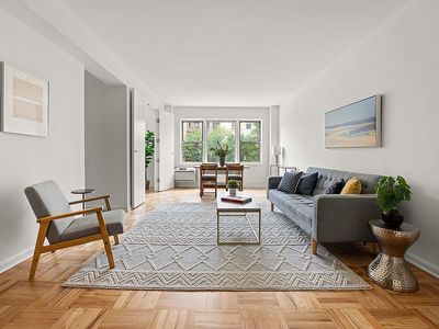 34 Plaza St E APT 306