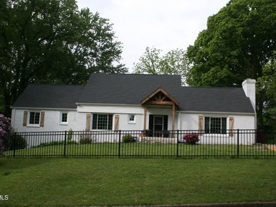 321 Baron Dr