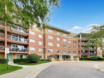 710 Creekside Dr Unit 101