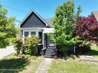 231 W Main St