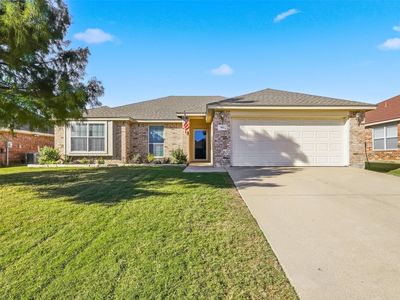 Property at 901 Sycamore St, Burleson, TX