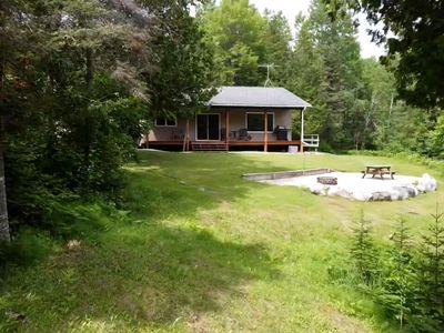 5985 N Service Rd