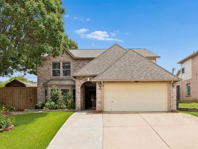 2308 Collington Dr