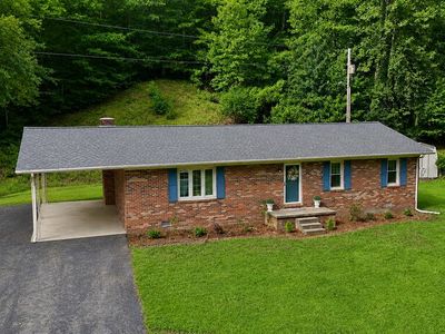 162 Castle Dr