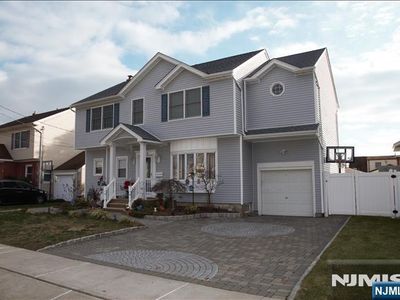 138 Skillman Terrace