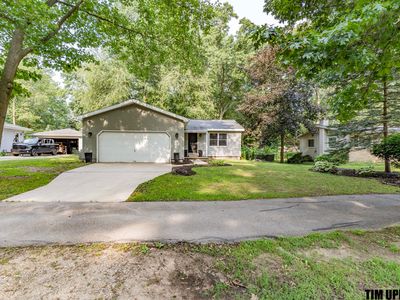Property at 16661 152nd Ave, Spring Lake, MI