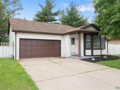 Property at 1513 Royal Oak Ct, O Fallon, IL