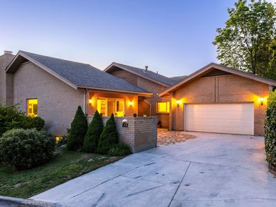 822 N Grandridge Dr