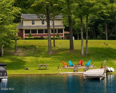 489 Hadlock Pond Road