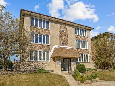 6244 S Newland Ave APT 3S