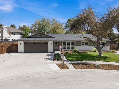 1380 E Cerramar Ct