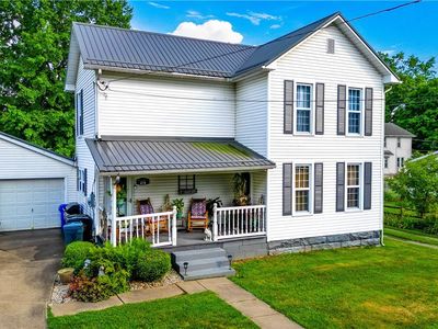 418 E Tuscarawas Ave