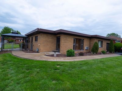 Property at 253 Willow Dr, Monroeville, PA