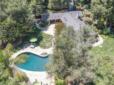 30 Catalpa Dr