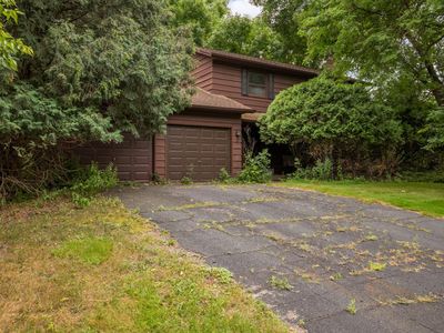 Property at 15301 Willowood Dr, Minnetonka, MN