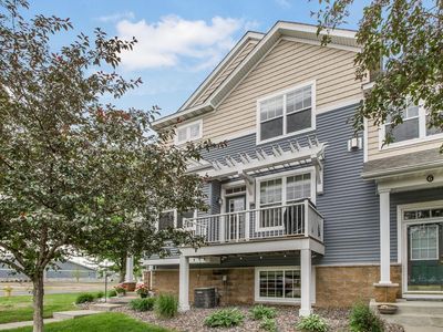 1691 Village Trl E Unit 7