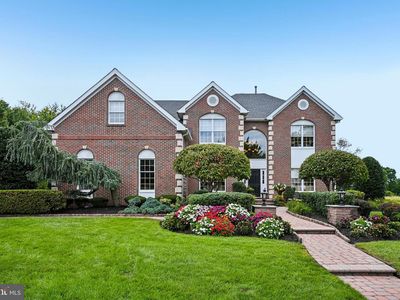 217 Country Club Dr