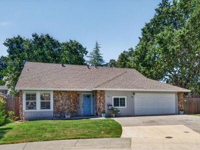 27 Rock Hill Ct