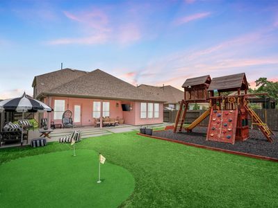 27809 Ellie Oak Ln