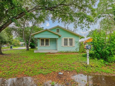 Property at 322 Blanco St, Luling, TX