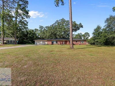 219 Dogwood Ave