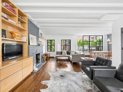 35 Monroe Pl #4