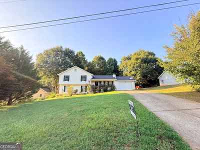 4400 Leafview Dr