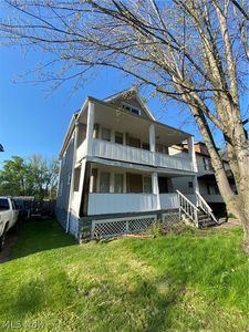 7813 Laumer Ave