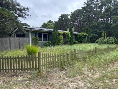 53 Highland Road
