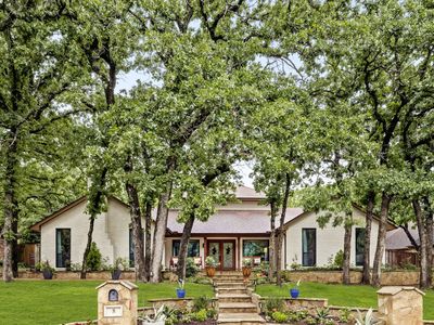 8 Cypress Ct