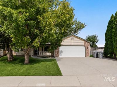 526 Lost Basin Ct