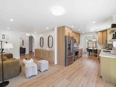 4 Dionne Ct