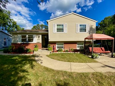 1927 Dugdale Rd