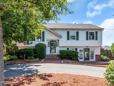 538 Summit Drive