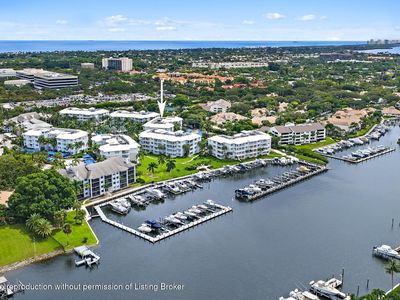 844 Bay Colony Dr S