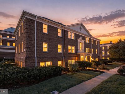 718 S Washington St APT 101