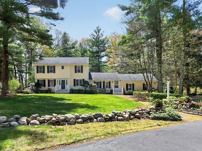 32 Bowsprit Ln