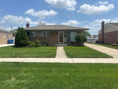 Property at 31434 Newport Dr, Warren, MI