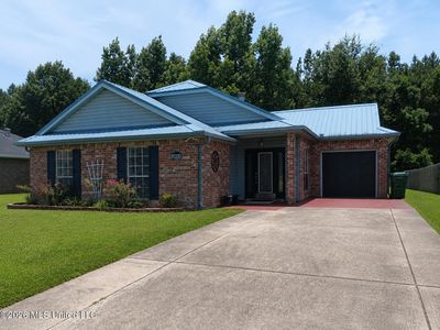 200 Teddy Ln