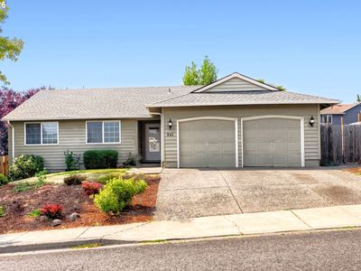 Property at 841 12th St, Lafayette, OR