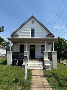 100 W Elvins Blvd