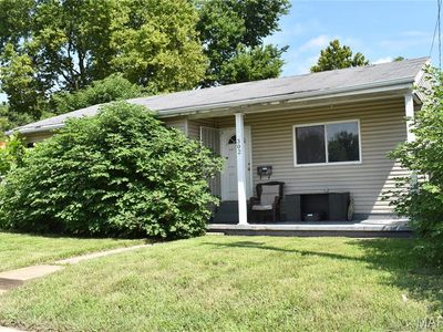 302 Barthel Ave