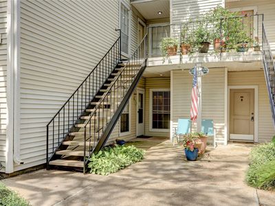 9809 Richmond Ave UNIT J10