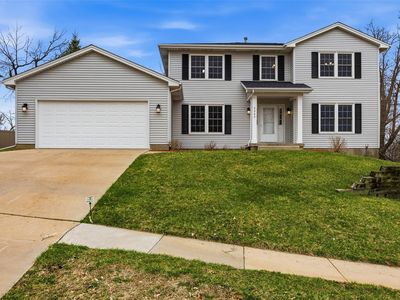 3905 Riverside Dr NE