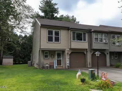 Property at 24 Brenden Court, Clifton Park, NY