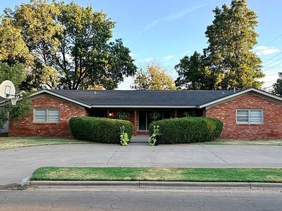3802 62nd Dr