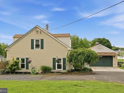 370 Maple Ave