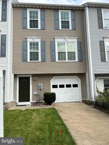 5629 Crestwood Ct