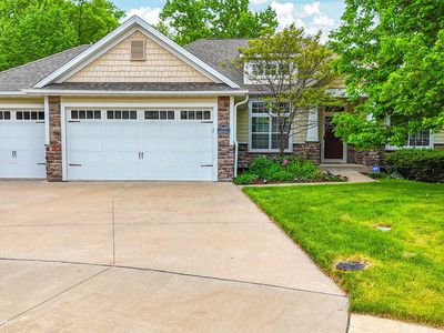 5008 Brookthorn Ct